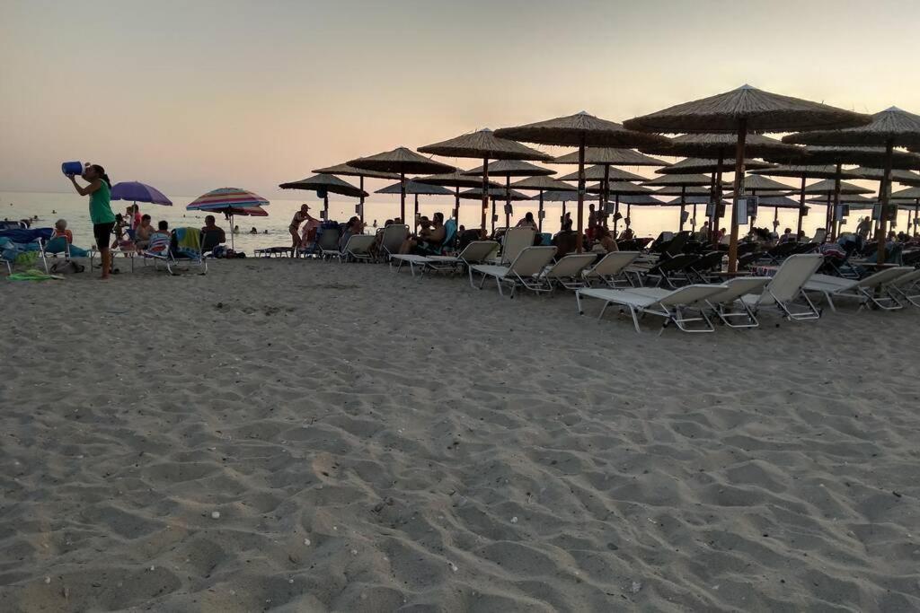 Αξέχαστη Διαμονή - Unforgettable Accommodation Nea Kallikrateia Eksteriør billede