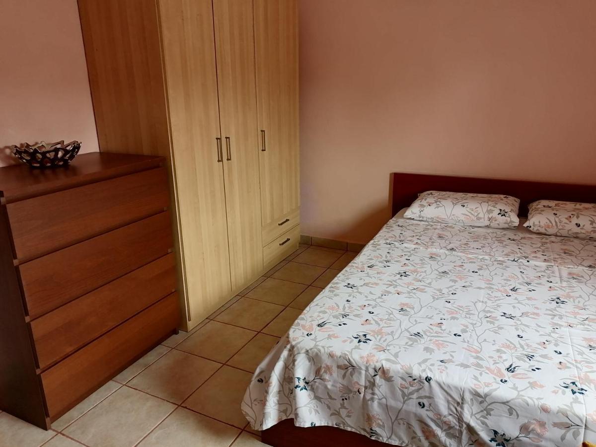 Αξέχαστη Διαμονή - Unforgettable Accommodation Nea Kallikrateia Eksteriør billede