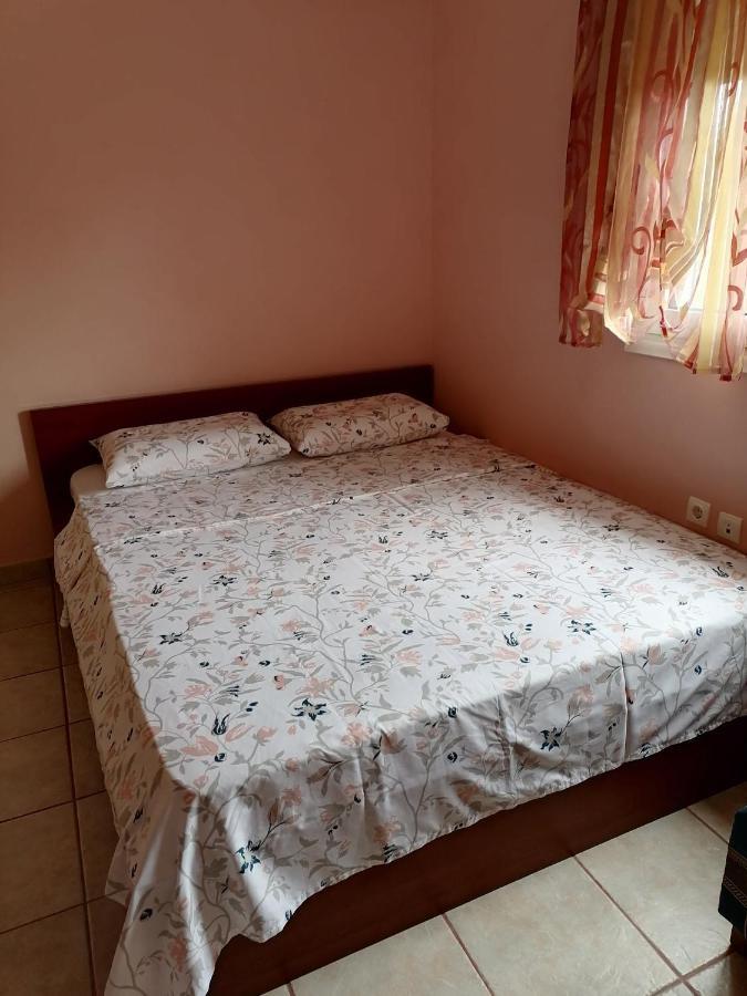 Αξέχαστη Διαμονή - Unforgettable Accommodation Nea Kallikrateia Eksteriør billede